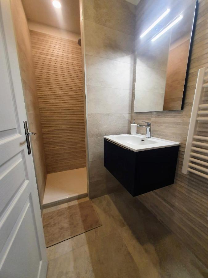 Appartement Premium Dans Une Belle Demeure - Hyper Centre-Ville De Реймс Экстерьер фото