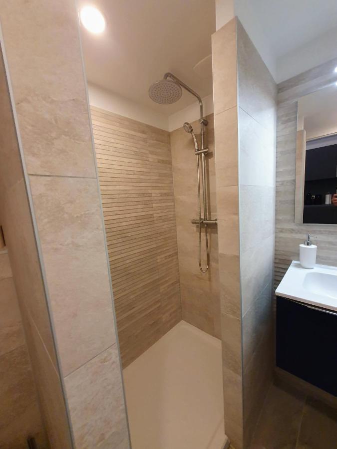 Appartement Premium Dans Une Belle Demeure - Hyper Centre-Ville De Реймс Экстерьер фото