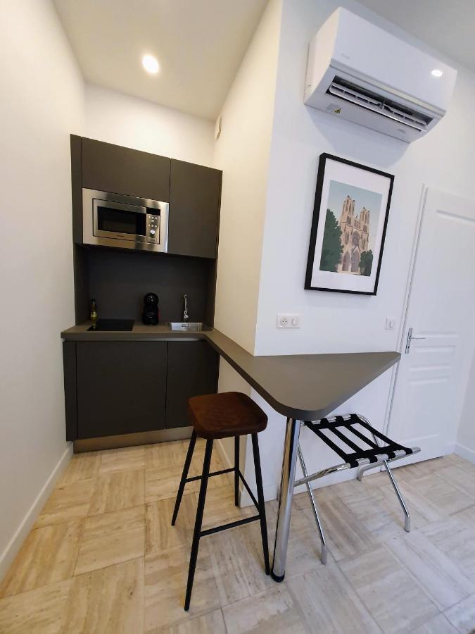 Appartement Premium Dans Une Belle Demeure - Hyper Centre-Ville De Реймс Экстерьер фото