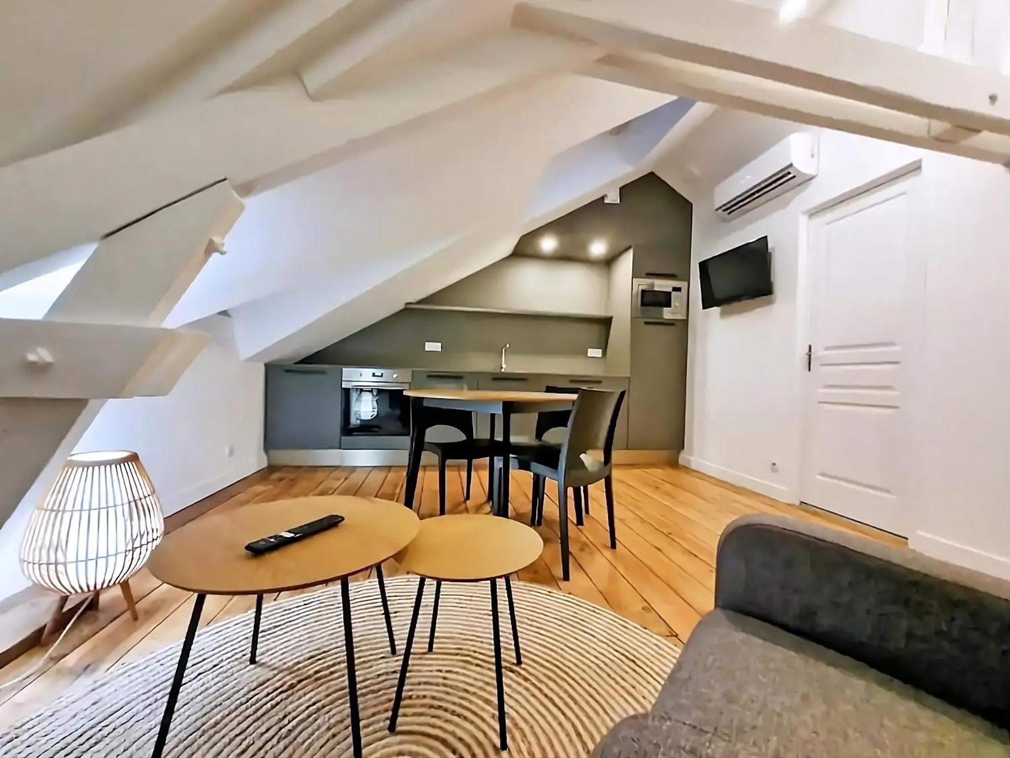 Appartement Premium Dans Une Belle Demeure - Hyper Centre-Ville De Реймс Экстерьер фото